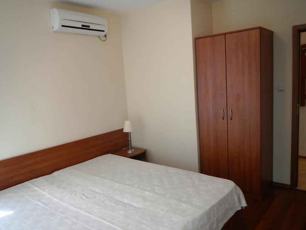 Apartment In Elit 3 Apartcomplex Sunny Beach Room photo