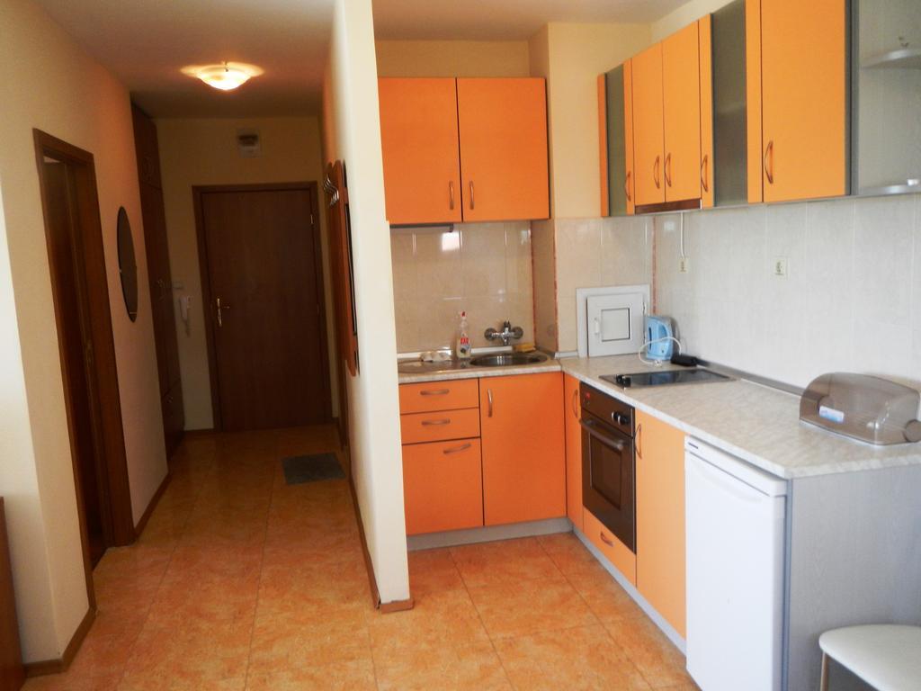 Apartment In Elit 3 Apartcomplex Sunny Beach Room photo