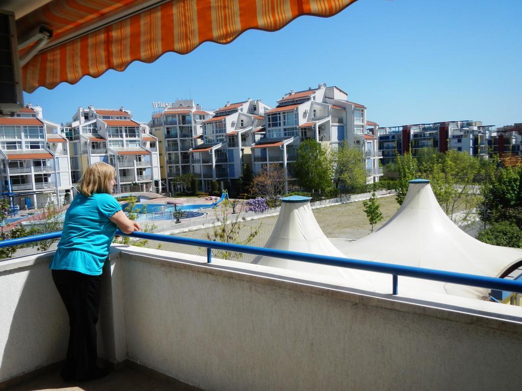 Apartment In Elit 3 Apartcomplex Sunny Beach Exterior photo